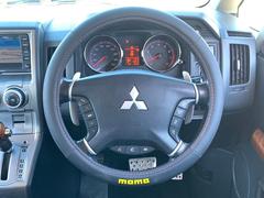 ＭＯＭＯステリングカバー付き♪手になじみやすく運転しやすくなっております♪ 3