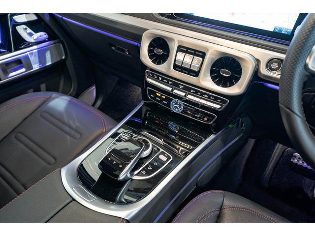 Ｇ４００ｄ　ＡＭＧライン　ラグジュアリーＰＫＧ　黒革　サンルーフ　オプションボディカラーオパリスホワイト　ＬＥＤヘッドライト(26枚目)