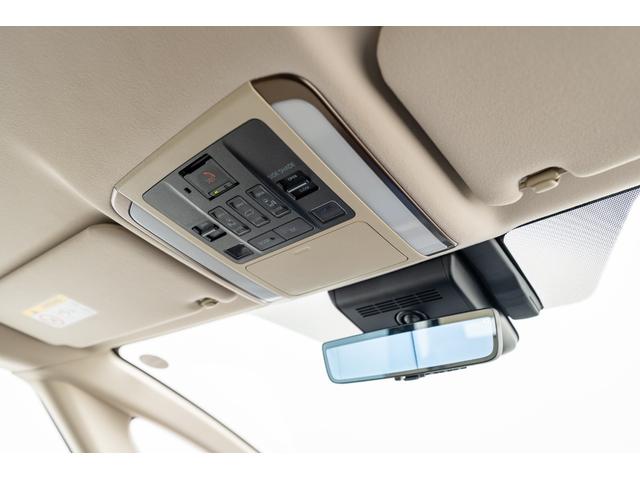 アルファードハイブリッド エグゼクティブラウンジ MC後モデル プレミアムナッパ本革(ニュートラルベージュ) ユニバーサルステップ 14インチリヤシートエンターテインメントシステム JBLプレミアムサウンド 純正ドライブレコーダー 17インチAW(30枚目)