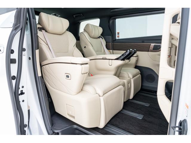 アルファードハイブリッド エグゼクティブラウンジ MC後モデル プレミアムナッパ本革(ニュートラルベージュ) ユニバーサルステップ 14インチリヤシートエンターテインメントシステム JBLプレミアムサウンド 純正ドライブレコーダー 17インチAW(36枚目)