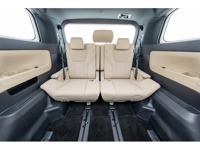 アルファードハイブリッド エグゼクティブラウンジ MC後モデル プレミアムナッパ本革(ニュートラルベージュ) ユニバーサルステップ 14インチリヤシートエンターテインメントシステム JBLプレミアムサウンド 純正ドライブレコーダー 17インチAW(42枚目)