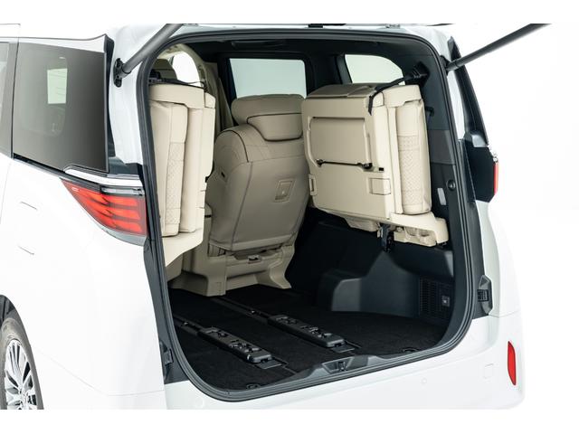 アルファードハイブリッド エグゼクティブラウンジ MC後モデル プレミアムナッパ本革(ニュートラルベージュ) ユニバーサルステップ 14インチリヤシートエンターテインメントシステム JBLプレミアムサウンド 純正ドライブレコーダー 17インチAW(45枚目)