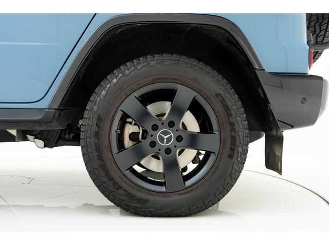 Gクラス プロフェッショナルエディション 200台限定車 エクスクルーシブナッパレザーシート(ダイヤモンドステッチ入り) チェリーウッドラゲッジフロア ナイトPKGII ウッドインテリアトリム 純正ドライブレコーダー(13枚目)