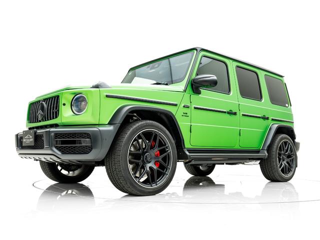 Gクラス G63 マグノヒーローエディション 50台限定車 電動サイドステップ Gmanufakturプログラムプラス AMGナイトパッケージ2 AMGカーボンファイバーインテリアトリム 22インチAMGホイール 純正ドライブレコーダー(11枚目)