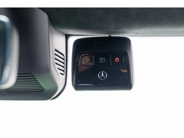 Gクラス G63 マグノヒーローエディション 50台限定車 電動サイドステップ Gmanufakturプログラムプラス AMGナイトパッケージ2 AMGカーボンファイバーインテリアトリム 22インチAMGホイール 純正ドライブレコーダー(28枚目)