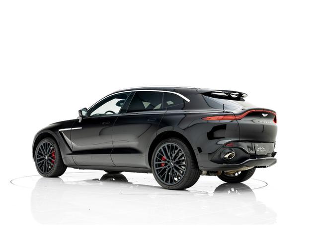 DBX ベースグレード オニキスブラック 23インチ鍛造AW(テクスチャードブラック) パノラミックガラスルーフ SpicyRedインテリアステッチ レーダー探知機 ドライブレコーダー(前後方)(5枚目)