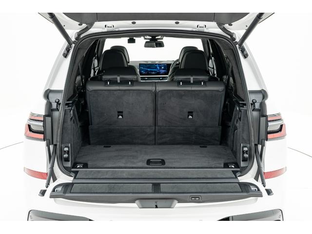 X7 xDrive 40d Mスポーツ Mスポーツプロ 6人乗りコンフォートシート Bowers&Wilkins ダイヤモンド・サラウンド・サウンド・システム ブラックレザーインテリア 純正22AW スカイラウンジパノラマガラスサンルーフ(39枚目)