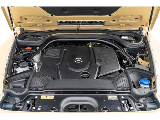 Gクラス G400d プロフェッショナルエディション 50台限定車 エクスクルーシブナッパレザーシート(ダイヤモンドステッチ入り) チェリーウッドラゲッジフロア ナイトPKG2 ウッドインテリアトリム デジタルミラー(12枚目)