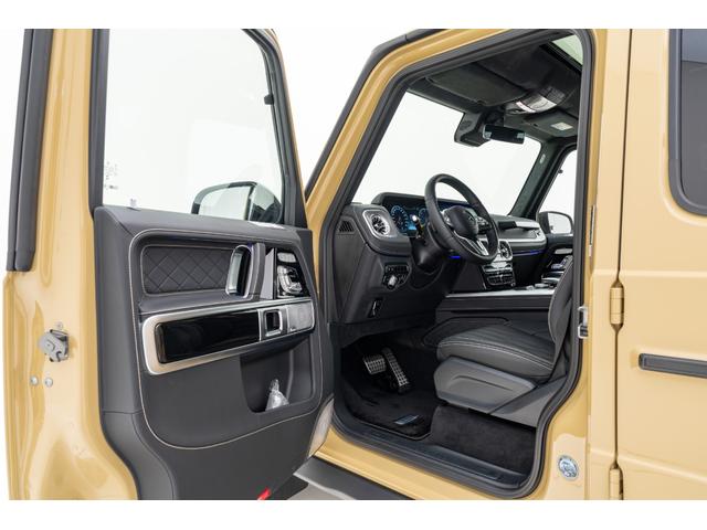 Gクラス G400d プロフェッショナルエディション 50台限定車 エクスクルーシブナッパレザーシート(ダイヤモンドステッチ入り) チェリーウッドラゲッジフロア ナイトPKG2 ウッドインテリアトリム デジタルミラー(17枚目)