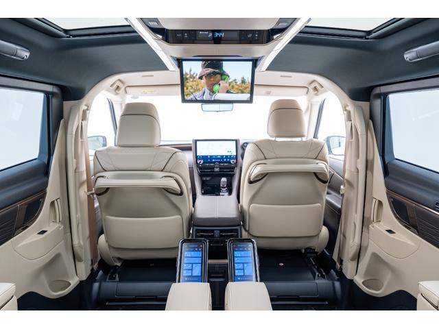 アルファードハイブリッド エグゼクティブラウンジ MC後モデル 寒冷地仕様 プレミアムナッパ本革(ニュートラルベージュ) ユニバーサルステップ 14インチリヤシートエンターテインメントシステム JBLプレミアムサウンドシステム 純正ドライブレコーダー(40枚目)