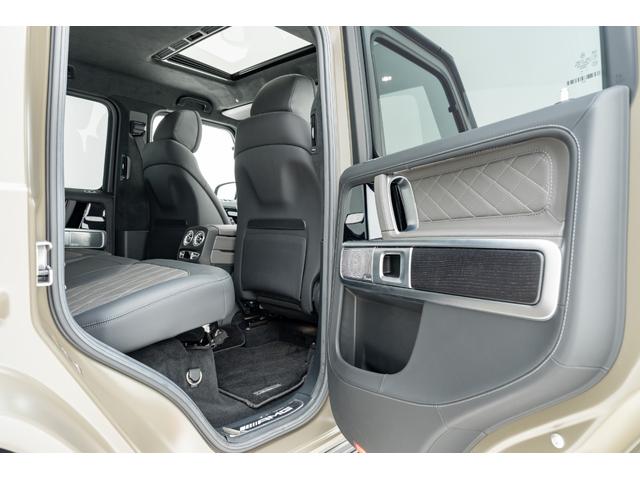 Gクラス G63 マヌファクトゥーアエディション 300台限定特別仕様車 専用ボディカラー マグノダークオリーブグリーン(マットペイント) AMGナイトPKG AMGレザーエクスクルーシブPKG 22インチAMG鍛造アルミホイール(32枚目)