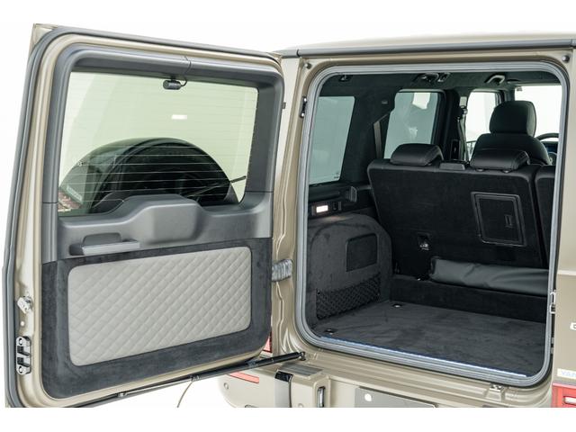 Gクラス G63 マヌファクトゥーアエディション 300台限定特別仕様車 専用ボディカラー マグノダークオリーブグリーン(マットペイント) AMGナイトPKG AMGレザーエクスクルーシブPKG 22インチAMG鍛造アルミホイール(36枚目)