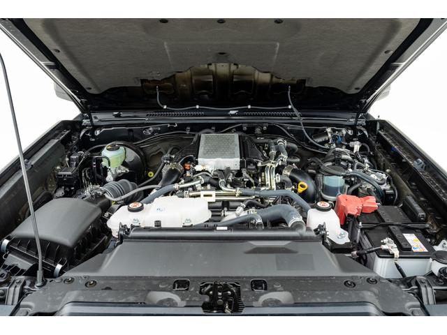 ランドクルーザー７０ ＡＸ　モデリスタ１８インチＡＷ　ＪＡＯＳフロントバンパーガーニッシュ／Ｆ＆Ｒアンダーカバー　カーセキュリティ（Ｇｒｇｏ－ＺＶＩＩ）　ベーシックナビ（ＮＭＺＫ－Ｗ７３Ｄ）　サイドバイザー　フロアマット（16枚目）