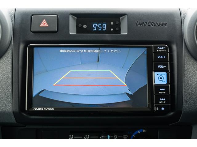 ランドクルーザー７０ ＡＸ　モデリスタ１８インチＡＷ　ＪＡＯＳフロントバンパーガーニッシュ／Ｆ＆Ｒアンダーカバー　カーセキュリティ（Ｇｒｇｏ－ＺＶＩＩ）　ベーシックナビ（ＮＭＺＫ－Ｗ７３Ｄ）　サイドバイザー　フロアマット（25枚目）