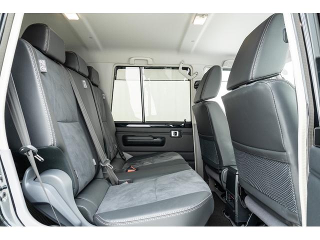 ランドクルーザー７０ ＡＸ　モデリスタ１８インチＡＷ　ＪＡＯＳフロントバンパーガーニッシュ／Ｆ＆Ｒアンダーカバー　カーセキュリティ（Ｇｒｇｏ－ＺＶＩＩ）　ベーシックナビ（ＮＭＺＫ－Ｗ７３Ｄ）　サイドバイザー　フロアマット（36枚目）