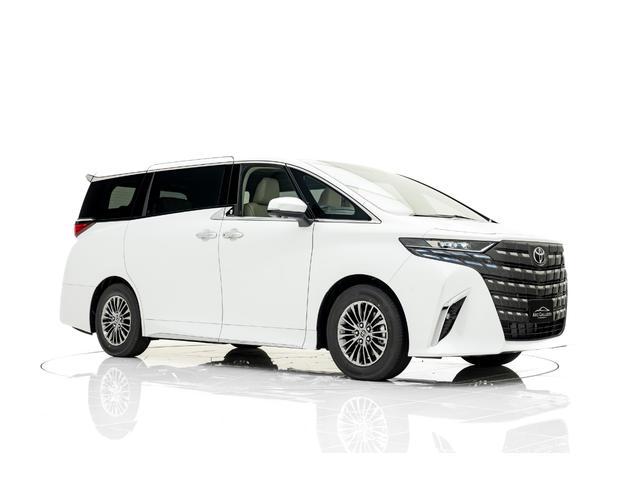 アルファードハイブリッド エグゼクティブラウンジ　ＭＣ後モデル　プレミアムナッパ本革（ニュートラルベージュ）　ユニバーサルステップ　寒冷地仕様　純正フロアマットセット　１４インチリヤシートエンターテインメントシステム　ＪＢＬプレミアムサウンドシステム（9枚目）