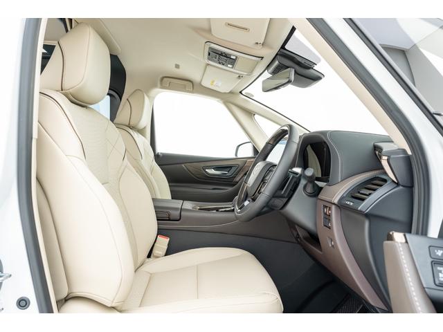 アルファードハイブリッド エグゼクティブラウンジ　ＭＣ後モデル　プレミアムナッパ本革（ニュートラルベージュ）　ユニバーサルステップ　寒冷地仕様　純正フロアマットセット　１４インチリヤシートエンターテインメントシステム　ＪＢＬプレミアムサウンドシステム（20枚目）