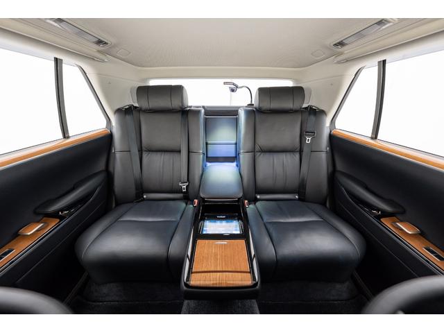 センチュリー ベースグレード 本革仕様(ブラック) 本杢加飾 タモ杢(ブラウン) 読書灯 純正フロアマット(プレステージタイプ) 純正サイドバイザー 純正18インチAW スペアタイヤ ドライブレコーダー(前後方)(37枚目)