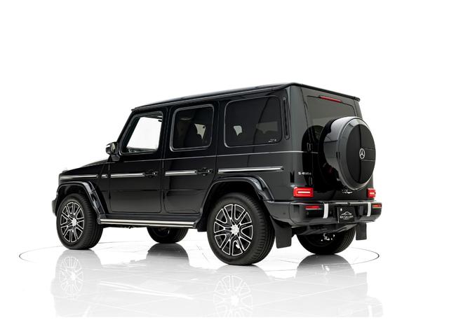 Gクラス G450d AMGラインパッケージ マヌファクトゥーアプログラムプラス カタラーナベージュインテリア ボディ同色スペアタイヤリング オープンポアグレイオークウッドインテリア デジタルルームミラー9.3型(ドライブレコーダー付き)(5枚目)