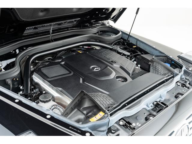Gクラス G450d AMGラインパッケージ マヌファクトゥーアプログラムプラス カタラーナベージュインテリア ボディ同色スペアタイヤリング オープンポアグレイオークウッドインテリア デジタルルームミラー9.3型(ドライブレコーダー付き)(16枚目)