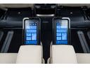 エグゼクティブラウンジ　ＭＣ後モデル　プレミアムナッパ本革（ニュートラルベージュ）　ユニバーサルステップ　寒冷地仕様　純正フロアマットセット　１４インチリヤシートエンターテインメントシステム　ＪＢＬプレミアムサウンドシステム（41枚目）