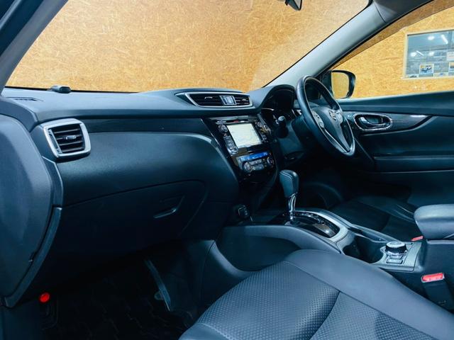 20X エマージェンシーブレーキパッケージ ワンオーナー パートタイム4WD 社外20インチAW フロントリップスポイラー TVキャンセラー アラウンドビューモニター カプロンシート シートヒーター 純正ナビ フルセグ Bluetooth(31枚目)