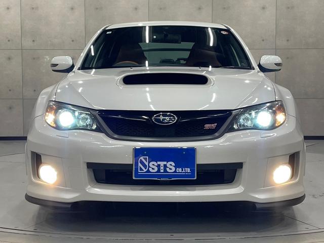 ＷＲＸ　ＳＴＩ　Ａライン　純正１８インチＡＷ　社外ナビ　バックカメラ　Ｂｌｕｅｔｏｏｔｈ　ＨＩＤヘッドライト　パワーシート　シートヒーター　パドルシフト　大型リアスポイラー　タンレザーシート　クルコン　スマートキー　スペアキー(9枚目)