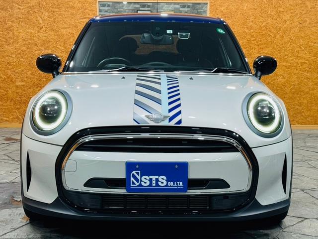 ＭＩＮＩ クーパーＤ　ブリック・レーン・エディション　ユーザー直接買取　ワンオーナー　限定車　ＬＥＤヘッドライト　純正１７インチＡＷ　フローティングホイールキャップ　衝突軽減ブレーキ　ブラックレザーシート　ドラレコ前後　アンビエントライト　純正ＨＤＤナビ（8枚目）