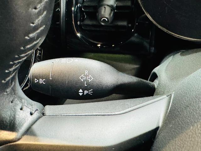 ＭＩＮＩ クーパーＤ　ブリック・レーン・エディション　ユーザー直接買取　ワンオーナー　限定車　ＬＥＤヘッドライト　純正１７インチＡＷ　フローティングホイールキャップ　衝突軽減ブレーキ　ブラックレザーシート　ドラレコ前後　アンビエントライト　純正ＨＤＤナビ（36枚目）