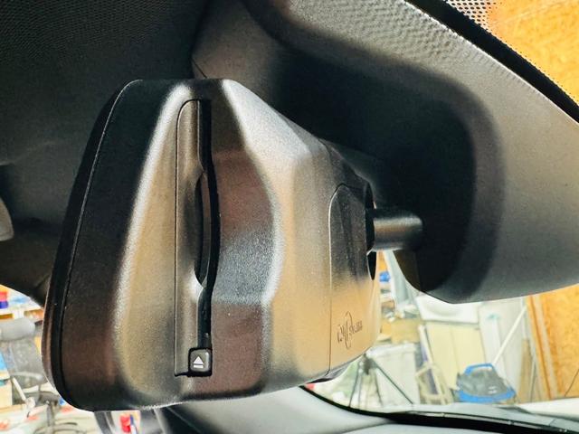 ＭＩＮＩ クーパーＤ　ブリック・レーン・エディション　ユーザー直接買取　ワンオーナー　限定車　ＬＥＤヘッドライト　純正１７インチＡＷ　フローティングホイールキャップ　衝突軽減ブレーキ　ブラックレザーシート　ドラレコ前後　アンビエントライト　純正ＨＤＤナビ（46枚目）