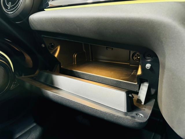 ＭＩＮＩ クーパーＤ　ブリック・レーン・エディション　ユーザー直接買取　ワンオーナー　限定車　ＬＥＤヘッドライト　純正１７インチＡＷ　フローティングホイールキャップ　衝突軽減ブレーキ　ブラックレザーシート　ドラレコ前後　アンビエントライト　純正ＨＤＤナビ（48枚目）