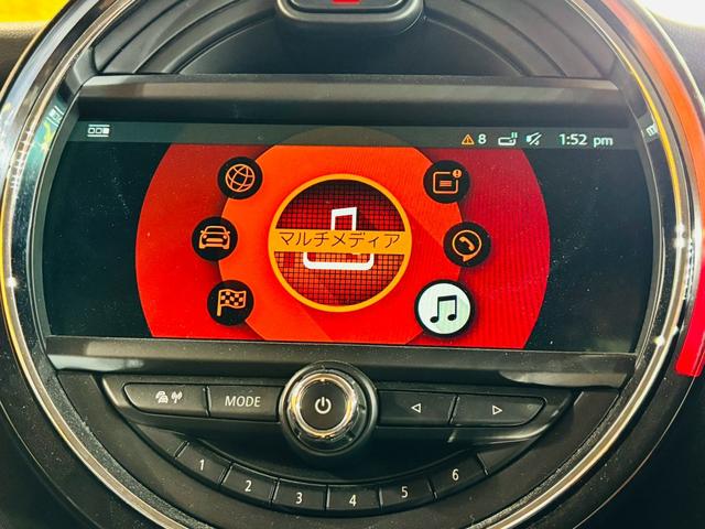 ＭＩＮＩ ヴィクトリア　白センターストライプ　純正ナビ　Ｂｌｕｅｔｏｏｔｈ　バックカメラ　純正１５インチＡＷ　ユニオンジャックテールライト　ＬＥＤヘッドライト　フォグランプ　ドラレコ　スマートキー　ＥＴＣ　走行１．３万キロ台（42枚目）