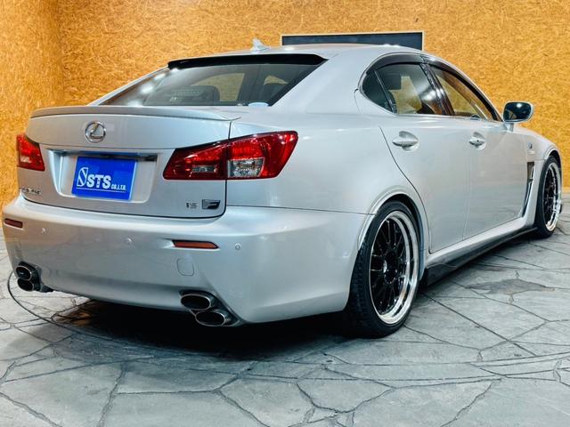 ＩＳ Ｆ ベースグレード　ムーンルーフ　社外グリル　フロントリップ　フェンダーダクト　車高調　ＳＳＲ１９インチＡＷ　テール寒冷地仕様　革シート　シートヒーター　純正ナビ　バックモニター　デジタルインナーミラー　ドラレコ　ＥＴＣ（14枚目）