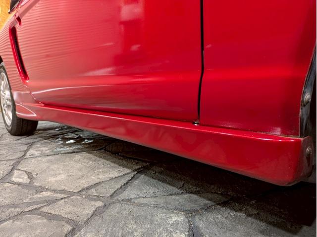 ビート ベースグレード　ユーザー様直接仕入　無限フルエアロ　リアウイング　タワーバー　ＴｅａｍＳｐａｒｃｏ１４インチアルミ　ＨＩＤライト　フォグランプ　シートカバー　ｍｏｍｏステアリング　レーダー探知機　実走行７．８万キロ台（24枚目）