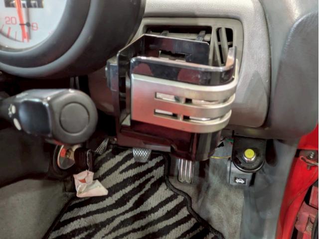 ビート ベースグレード　ユーザー様直接仕入　無限フルエアロ　リアウイング　タワーバー　ＴｅａｍＳｐａｒｃｏ１４インチアルミ　ＨＩＤライト　フォグランプ　シートカバー　ｍｏｍｏステアリング　レーダー探知機　実走行７．８万キロ台（36枚目）