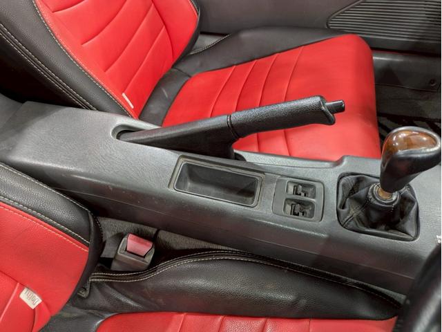 ビート ベースグレード　ユーザー様直接仕入　無限フルエアロ　リアウイング　タワーバー　ＴｅａｍＳｐａｒｃｏ１４インチアルミ　ＨＩＤライト　フォグランプ　シートカバー　ｍｏｍｏステアリング　レーダー探知機　実走行７．８万キロ台（45枚目）