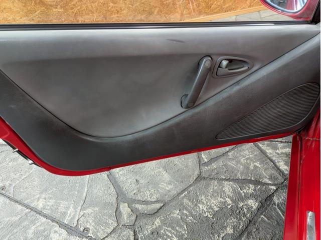 ビート ベースグレード　ユーザー様直接仕入　無限フルエアロ　リアウイング　タワーバー　ＴｅａｍＳｐａｒｃｏ１４インチアルミ　ＨＩＤライト　フォグランプ　シートカバー　ｍｏｍｏステアリング　レーダー探知機　実走行７．８万キロ台（48枚目）
