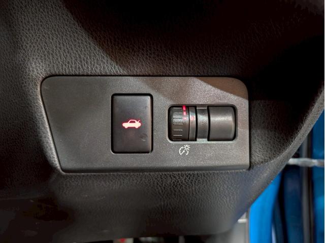 ８６ ＧＴリミテッド　ハイパフォーマンスパッケージ　ＴＲＤフロントエアロ　社外リアスポイラ　ＨＫＳ車高調　ＡＤＶＡＮ１７インチＡＷ　純正２本出しマフラー　ＬＥＤヘッドライト　フォグランプ　ハーフレザーシート　シートヒーター　オーディオ　クルコン　ＥＴＣ（38枚目）