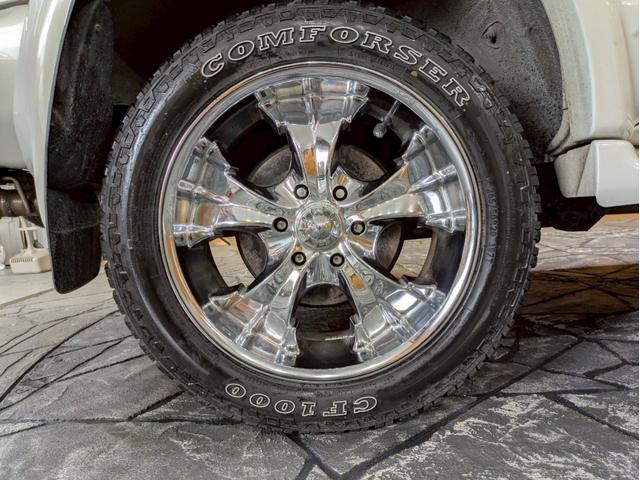 ハイラックスサーフ ＳＳＲ－Ｘ　ホワイトプレミアム　ムーンルーフ　社外４本出しマフラー　社外２０インチＡＷ　社外ＬＥＤヘッドライト　社外ナビ　デジタルＴＶ　ＢＴ接続　バックモニター　ＭＯＭＯステアリング　前後ドラレコ　社外プッシュスタート　ＥＴＣ車載器（69枚目）