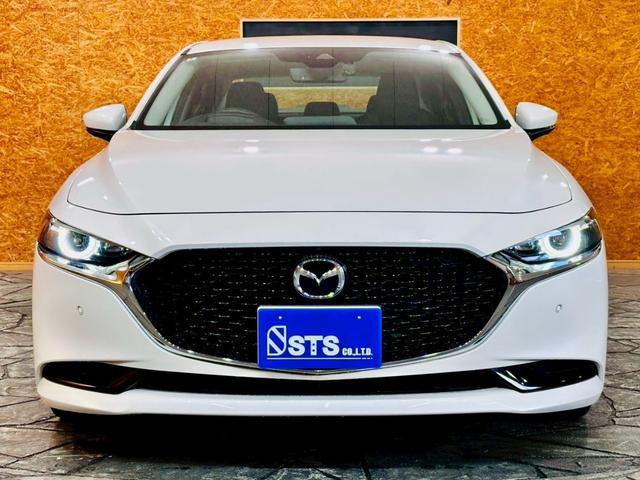 ＭＡＺＤＡ３セダン ＸＤプロアクティブ　ツーリングセレクション　ユーザー様直接仕入れ　純正ナビ　フルセグＴＶ　ＢＴ接続　アラウンドビュー　メモリ付きパワーシート　シートヒーター　純正１８アルミ　衝突軽減　コーナーセンサー　レーダークルーズ　ドラレコ　ＢＳＭ　ＥＴＣ（8枚目）
