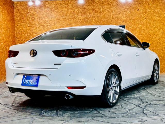 ＭＡＺＤＡ３セダン ＸＤプロアクティブ　ツーリングセレクション　ユーザー様直接仕入れ　純正ナビ　フルセグＴＶ　ＢＴ接続　アラウンドビュー　メモリ付きパワーシート　シートヒーター　純正１８アルミ　衝突軽減　コーナーセンサー　レーダークルーズ　ドラレコ　ＢＳＭ　ＥＴＣ（14枚目）