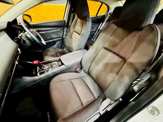 ＭＡＺＤＡ３セダン ＸＤプロアクティブ　ツーリングセレクション　ユーザー様直接仕入れ　純正ナビ　フルセグＴＶ　ＢＴ接続　アラウンドビュー　メモリ付きパワーシート　シートヒーター　純正１８アルミ　衝突軽減　コーナーセンサー　レーダークルーズ　ドラレコ　ＢＳＭ　ＥＴＣ（50枚目）