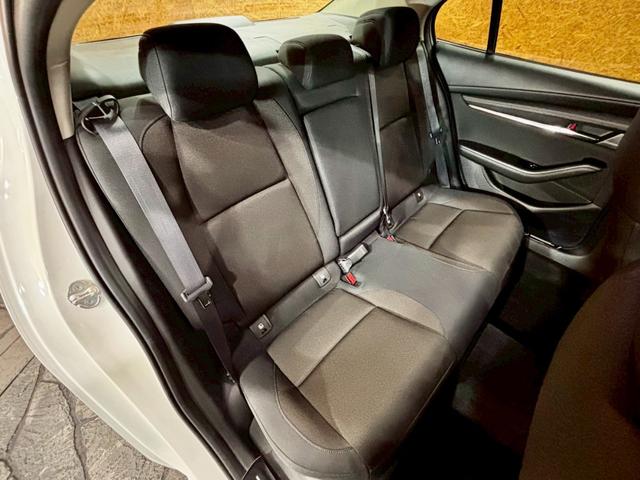 ＭＡＺＤＡ３セダン ＸＤプロアクティブ　ツーリングセレクション　ユーザー様直接仕入れ　純正ナビ　フルセグＴＶ　ＢＴ接続　アラウンドビュー　メモリ付きパワーシート　シートヒーター　純正１８アルミ　衝突軽減　コーナーセンサー　レーダークルーズ　ドラレコ　ＢＳＭ　ＥＴＣ（53枚目）
