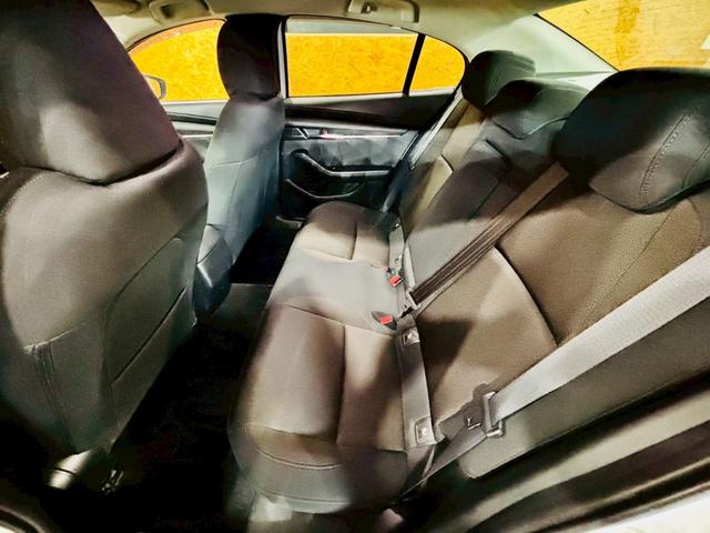 ＭＡＺＤＡ３セダン ＸＤプロアクティブ　ツーリングセレクション　ユーザー様直接仕入れ　純正ナビ　フルセグＴＶ　ＢＴ接続　アラウンドビュー　メモリ付きパワーシート　シートヒーター　純正１８アルミ　衝突軽減　コーナーセンサー　レーダークルーズ　ドラレコ　ＢＳＭ　ＥＴＣ（55枚目）