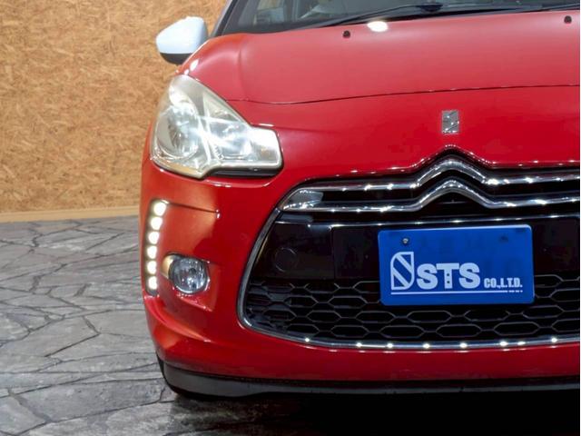ＤＳ３ スポーツシック　ユーザー様直接仕入れ　社外ナビ　デジタルＴＶ　ＬＥＤデイライト　デイライト　フォグランプ　純正１７インチアルミ　障害物センサー　クルコン　ドラレコ　スマートキー　スペアキー　ＥＴＣ　走行５．６万キロ！（10枚目）