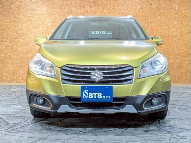 ＳＸ４ Ｓクロス ベースグレード　ユーザー様直接仕入れ　シルバールーフレール　社外ナビ　フルセグＴＶ　ＢＴ接続　バックモニター　シートヒーター　ＨＩＤライト　フォグ　純正１７アルミ　クルコン　ドラレコ　スマートキー　スペアキー　ＥＴＣ（7枚目）
