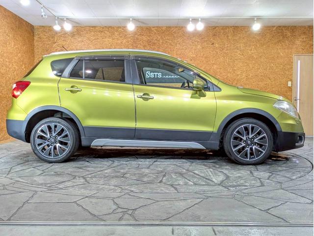ＳＸ４ Ｓクロス ベースグレード　ユーザー様直接仕入れ　シルバールーフレール　社外ナビ　フルセグＴＶ　ＢＴ接続　バックモニター　シートヒーター　ＨＩＤライト　フォグ　純正１７アルミ　クルコン　ドラレコ　スマートキー　スペアキー　ＥＴＣ（13枚目）