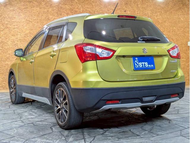 ＳＸ４ Ｓクロス ベースグレード　ユーザー様直接仕入れ　シルバールーフレール　社外ナビ　フルセグＴＶ　ＢＴ接続　バックモニター　シートヒーター　ＨＩＤライト　フォグ　純正１７アルミ　クルコン　ドラレコ　スマートキー　スペアキー　ＥＴＣ（17枚目）