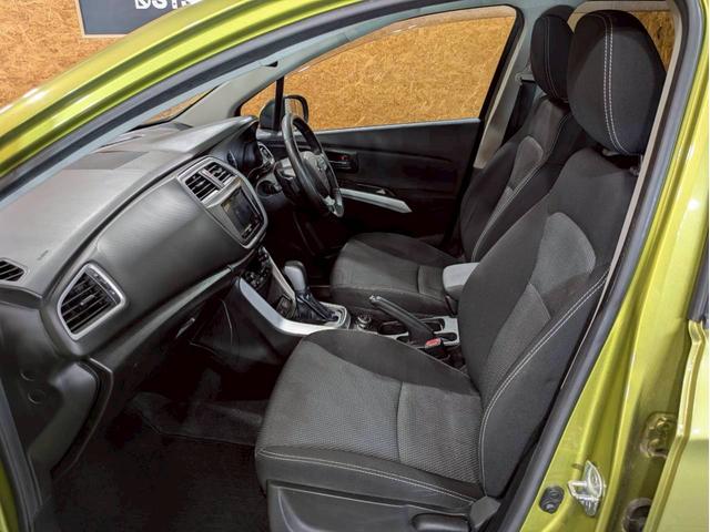 ＳＸ４ Ｓクロス ベースグレード　ユーザー様直接仕入れ　シルバールーフレール　社外ナビ　フルセグＴＶ　ＢＴ接続　バックモニター　シートヒーター　ＨＩＤライト　フォグ　純正１７アルミ　クルコン　ドラレコ　スマートキー　スペアキー　ＥＴＣ（56枚目）