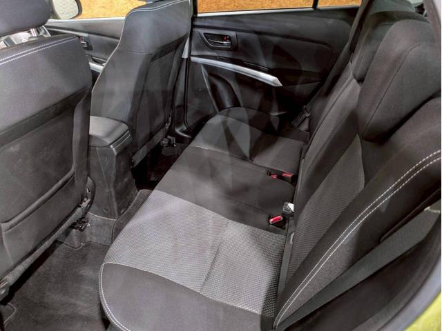 ＳＸ４ Ｓクロス ベースグレード　ユーザー様直接仕入れ　シルバールーフレール　社外ナビ　フルセグＴＶ　ＢＴ接続　バックモニター　シートヒーター　ＨＩＤライト　フォグ　純正１７アルミ　クルコン　ドラレコ　スマートキー　スペアキー　ＥＴＣ（62枚目）